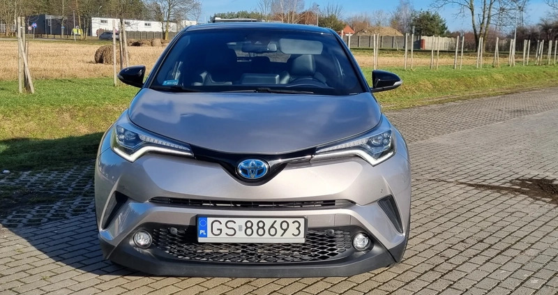 Toyota C-HR cena 85000 przebieg: 75000, rok produkcji 2016 z Słupsk małe 37